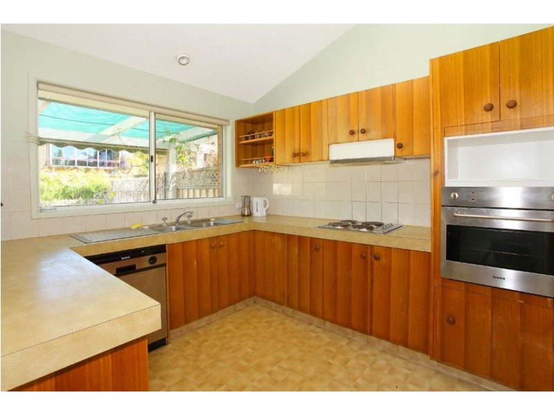 1/7A Government Road, Labrador QLD 4215