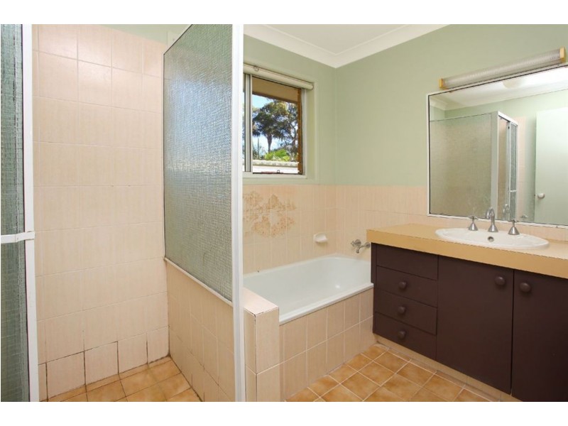 1/7A Government Road, Labrador QLD 4215