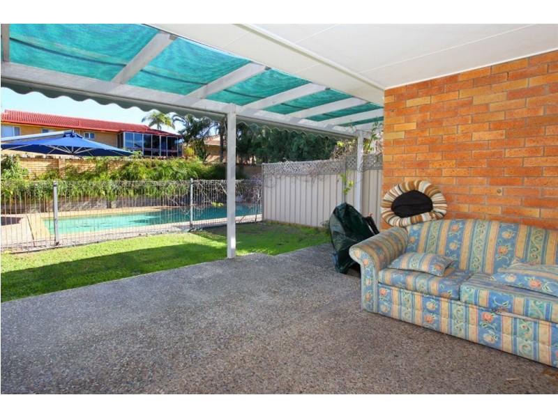 1/7A Government Road, Labrador QLD 4215