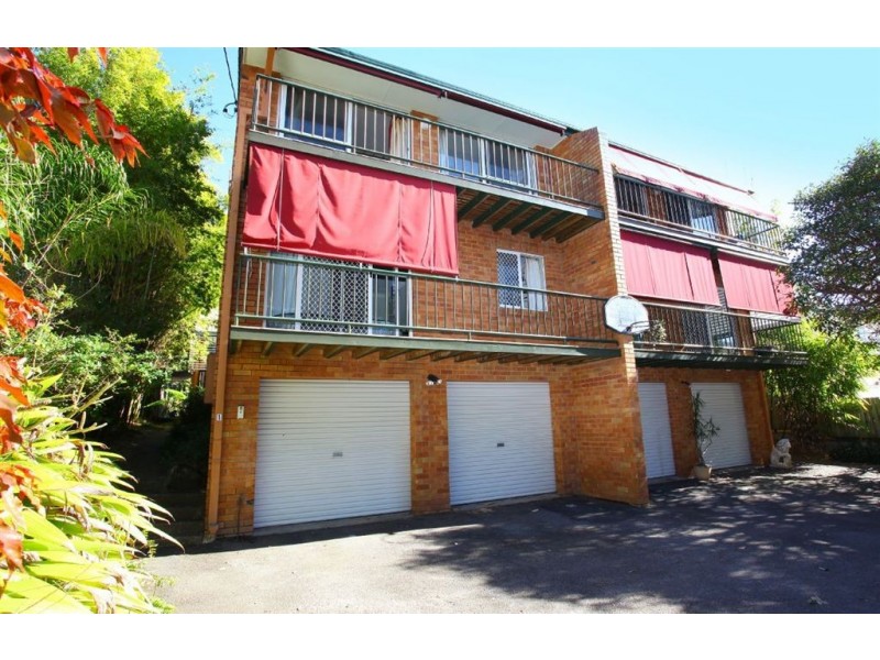 1/7A Government Road, Labrador QLD 4215