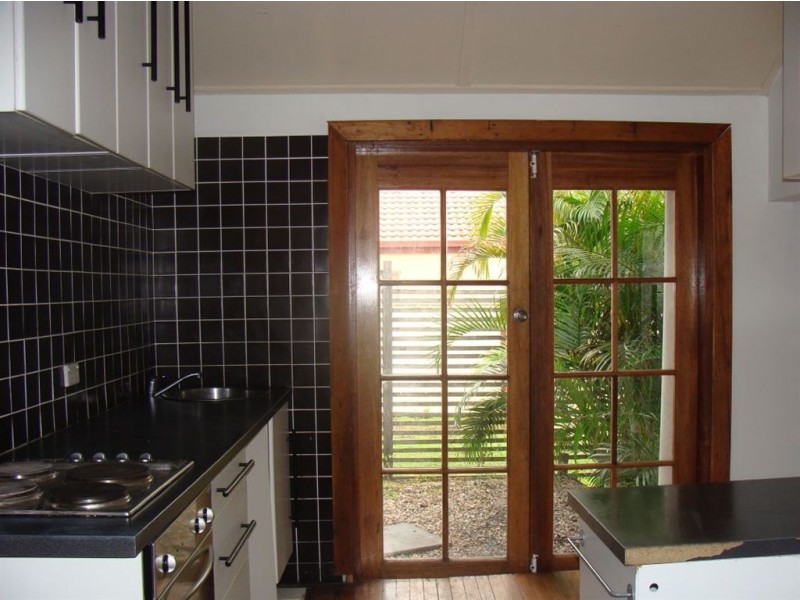 103 Minnie Street, Southport QLD 4215