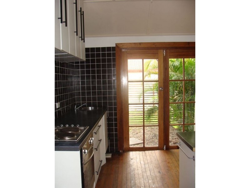 103 Minnie Street, Southport QLD 4215