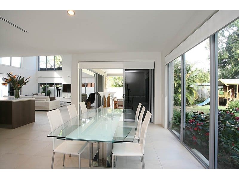 18 Yacht Street, Southport QLD 4215
