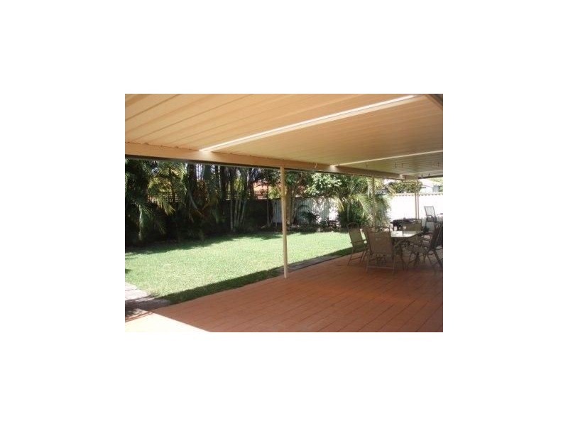 31 Allinga Street, Coombabah QLD 4216