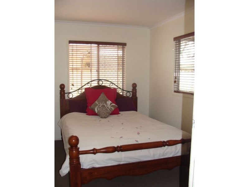 31 Allinga Street, Coombabah QLD 4216