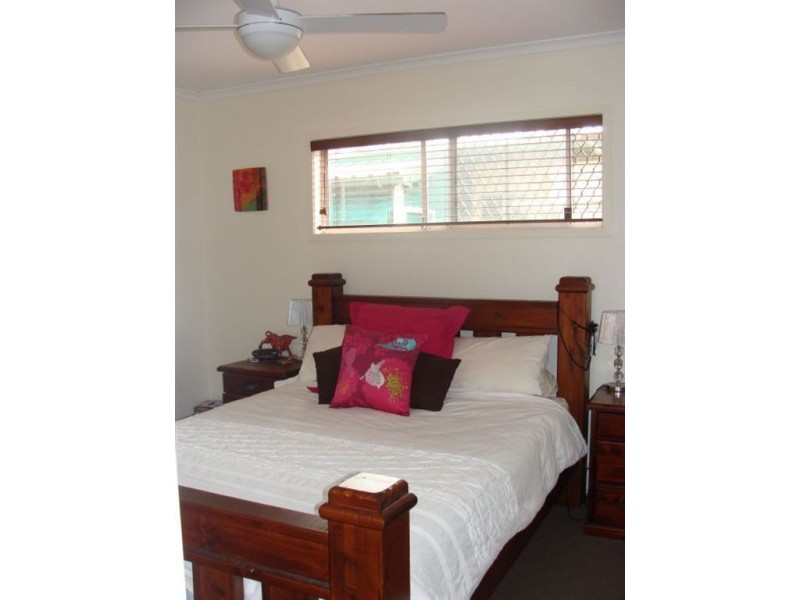 31 Allinga Street, Coombabah QLD 4216