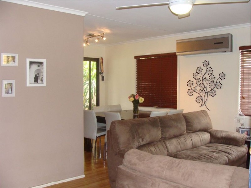 31 Allinga Street, Coombabah QLD 4216