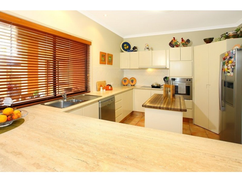 22 Kuranda Drive, Robina QLD 4226