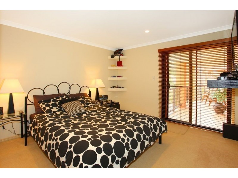 22 Kuranda Drive, Robina QLD 4226