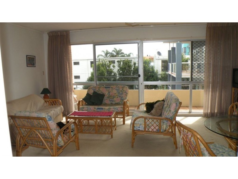 12/128 Marine Parade, Southport QLD 4215