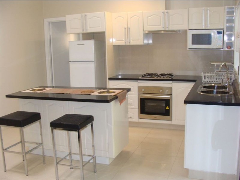 56a Pohlman Street, Southport QLD 4215