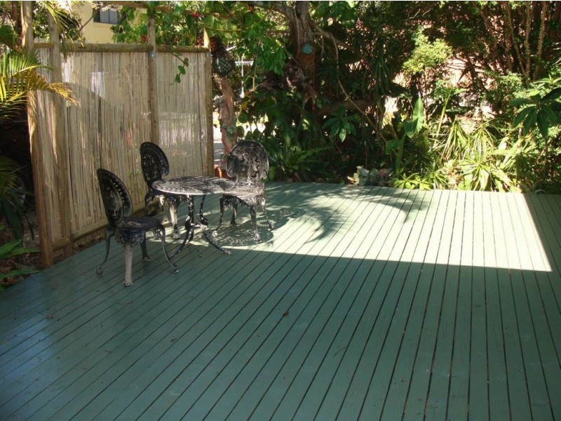 56a Pohlman Street, Southport QLD 4215