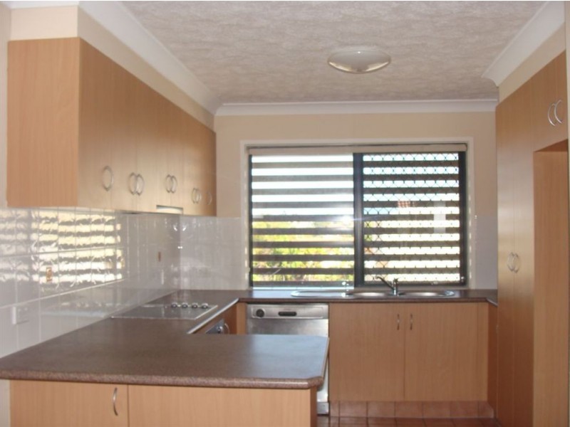 10/13-15 Johnston Street, Southport QLD 4215