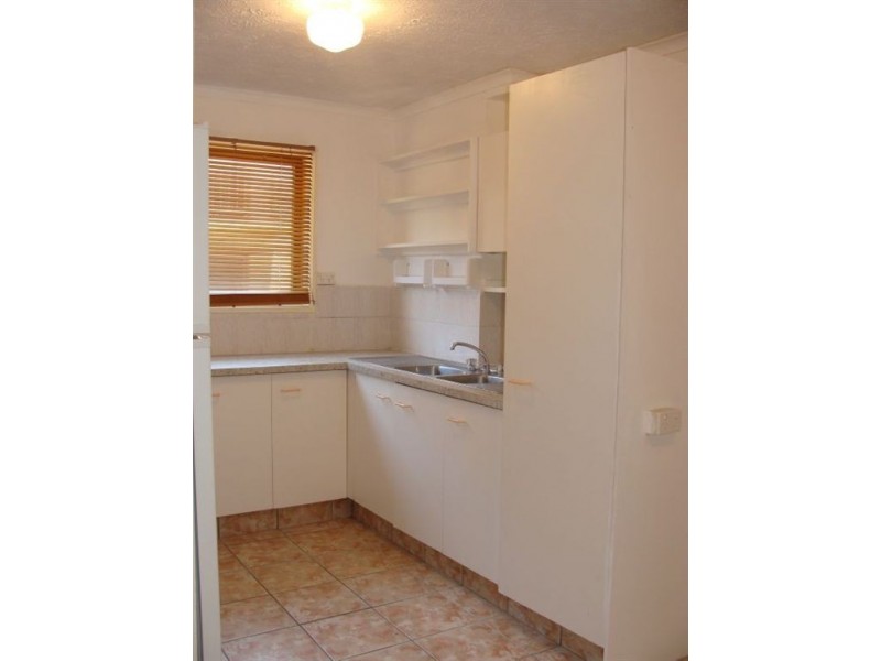 3/27 White Street, Southport QLD 4215