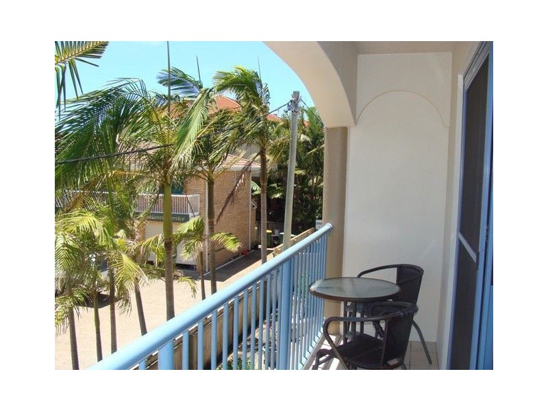 6/103 Frank Street, Labrador QLD 4215