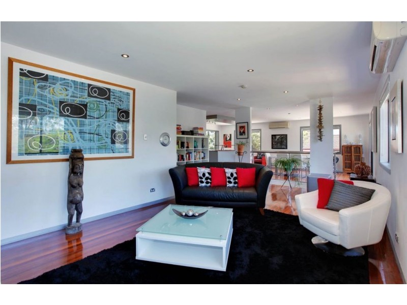 3 Susanne Street, Southport QLD 4215