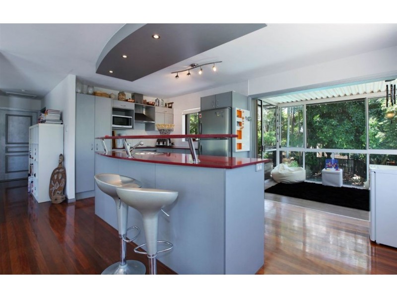 3 Susanne Street, Southport QLD 4215