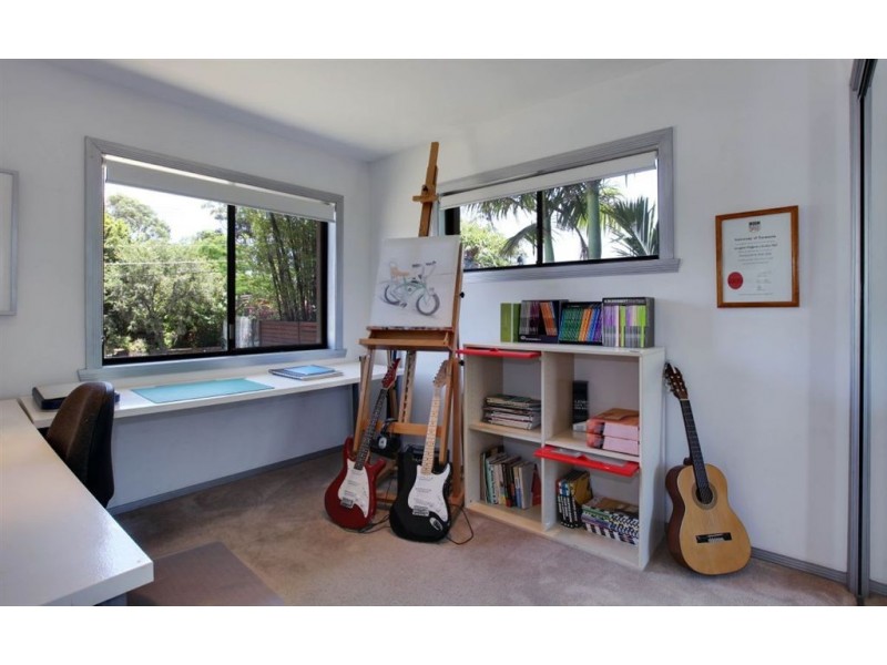 3 Susanne Street, Southport QLD 4215