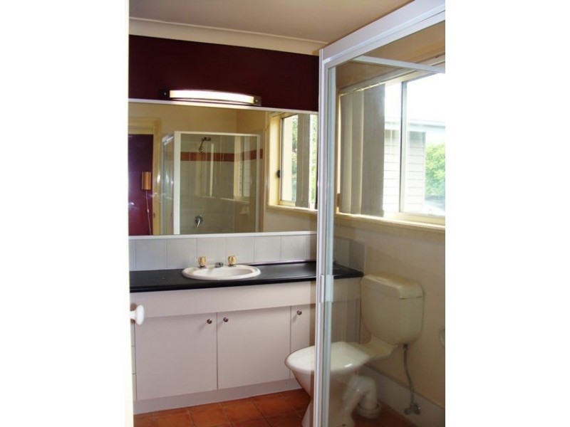 3/117 Eugaree Street, Southport QLD 4215