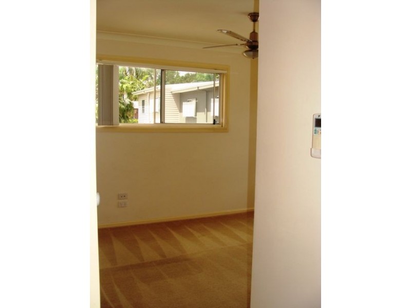 3/117 Eugaree Street, Southport QLD 4215