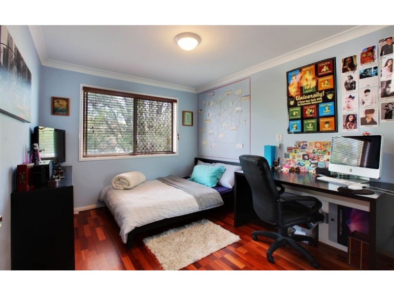 1/94 Pohlman Street, Southport QLD 4215