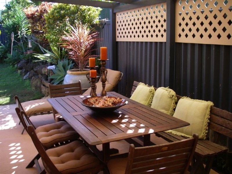 2/4 Tomkins Place, Southport QLD 4215