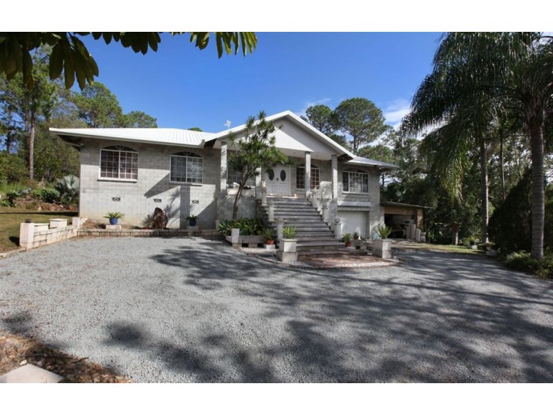 125 Glade Drive, Gaven QLD 4211