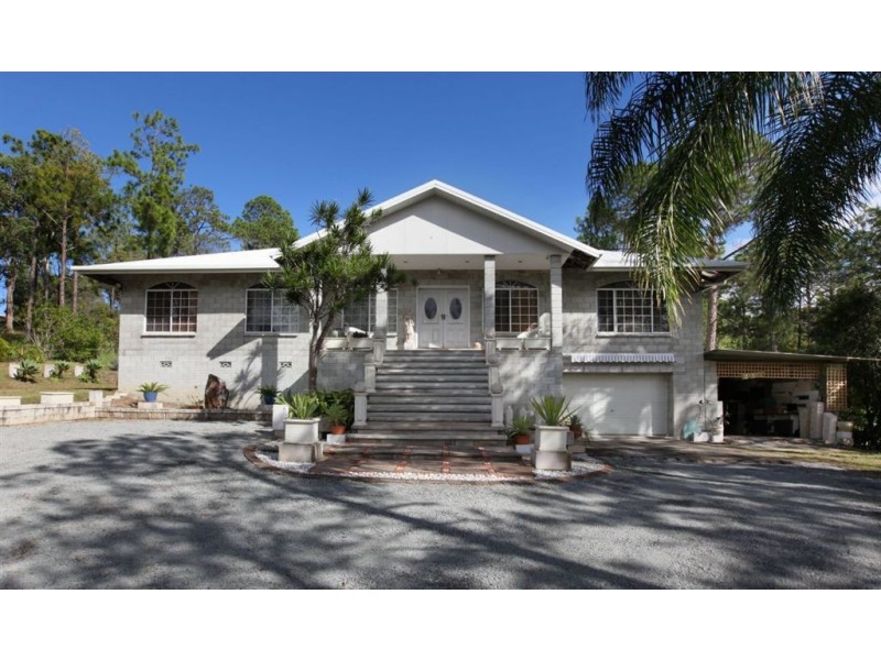 125 Glade Drive, Gaven QLD 4211