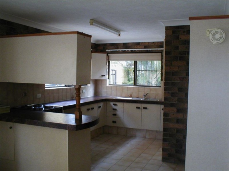 1/12 Stevens Street, Southport QLD 4215