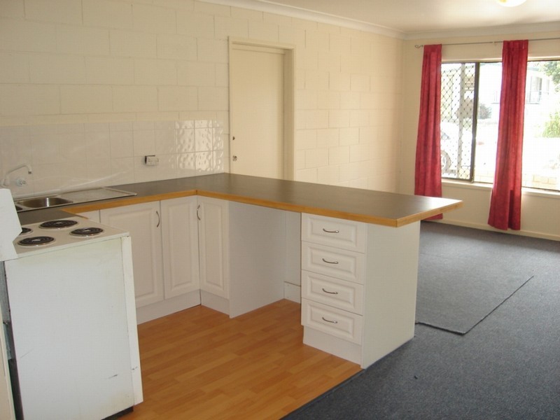 1/13 Wyndham, Southport QLD 4215