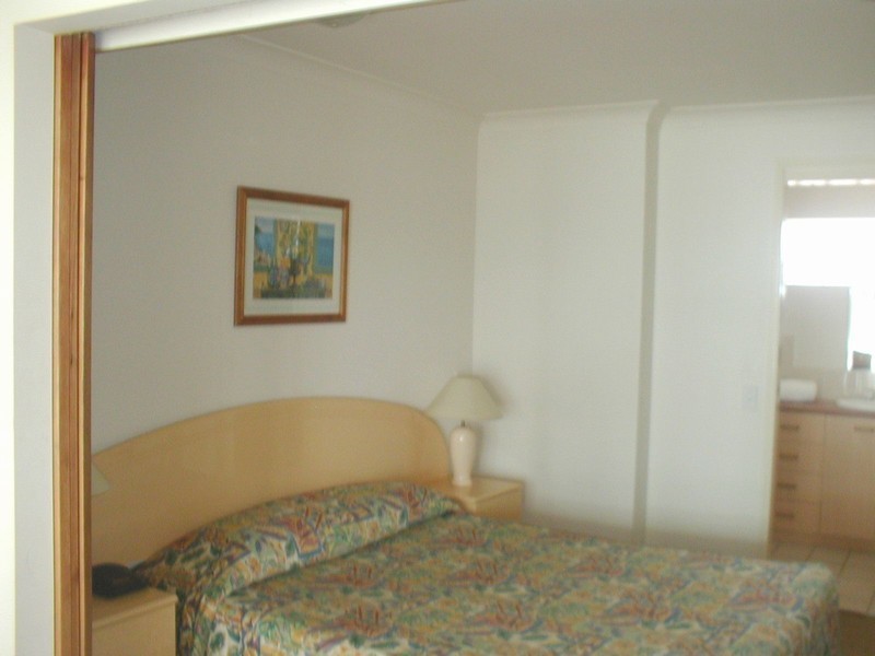 34/106 Marine Parade, Southport QLD 4215