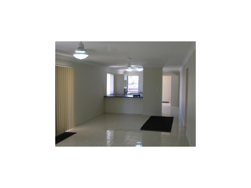 109 Thornton Road, Raceview QLD 4305