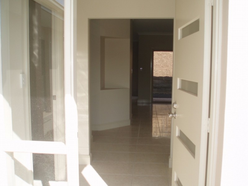 15 Yaggera Street, Bellbowrie QLD 4070