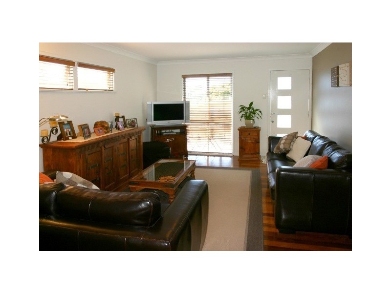 3 Talinga Crescent, Southport QLD 4215