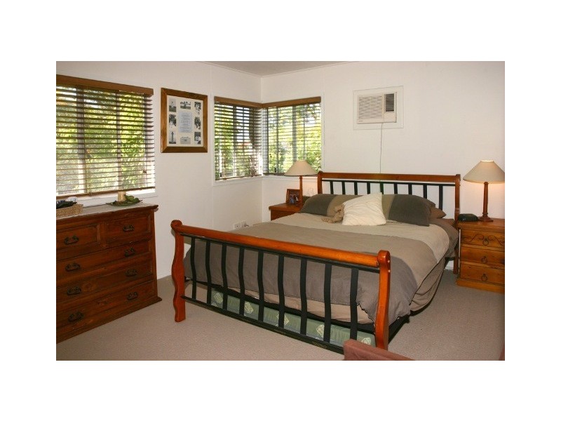 3 Talinga Crescent, Southport QLD 4215