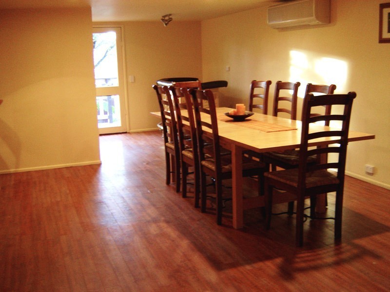 23 Caroline Avenue, Southport QLD 4215