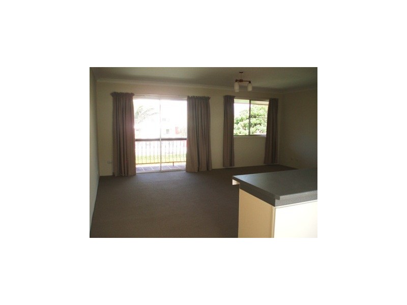 10/5 Rose Street, Southport QLD 4215