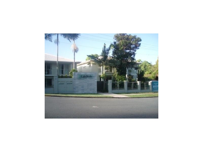 Labrador QLD 4215