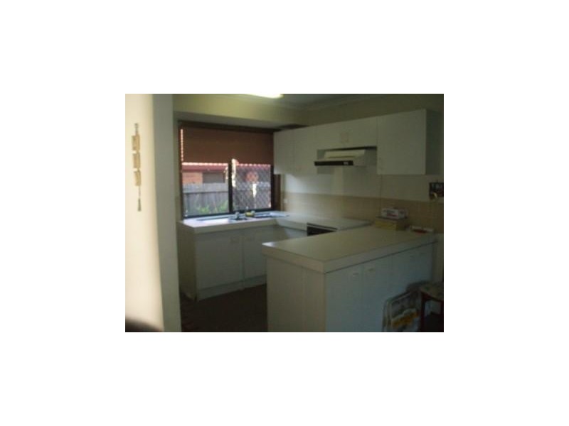 2/9 Botanical, Labrador QLD 4215