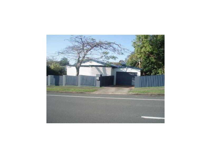 3 Shirley Street, Southport QLD 4215