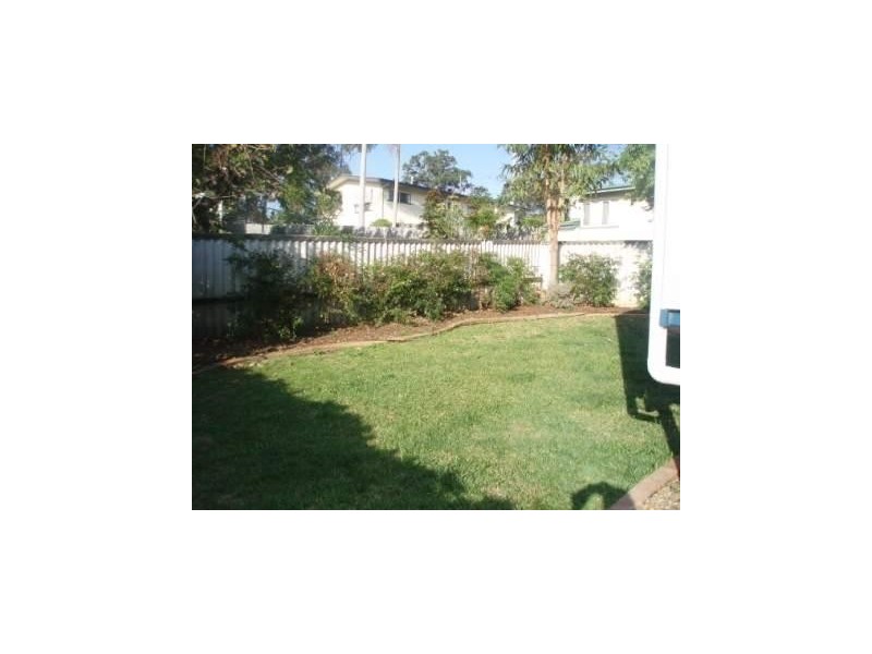 3 Shirley Street, Southport QLD 4215