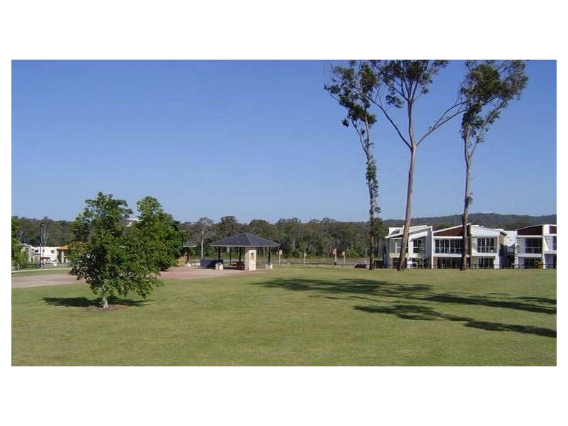 Varsity Lakes QLD 4227