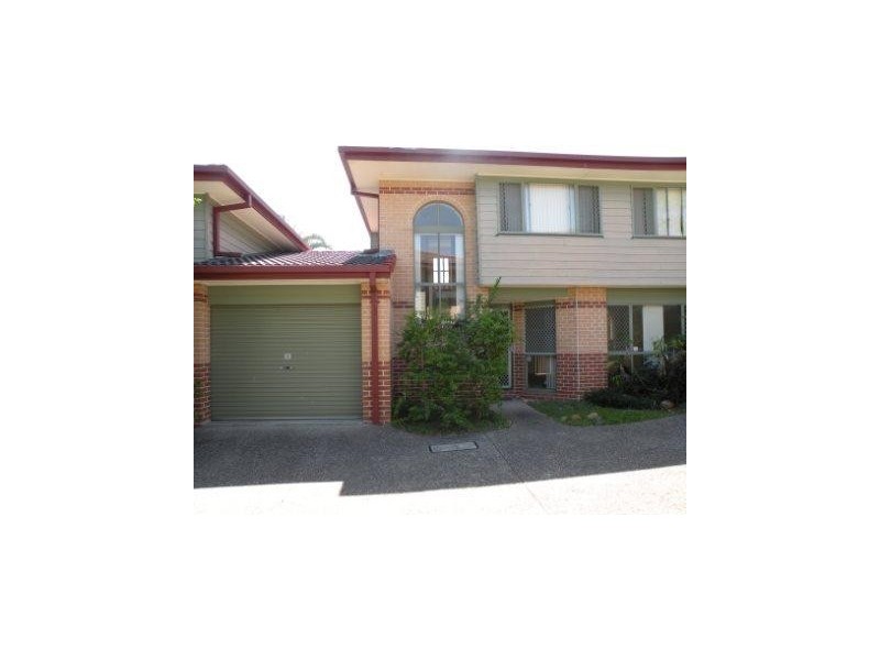 2/93 Whiting, Labrador QLD 4215