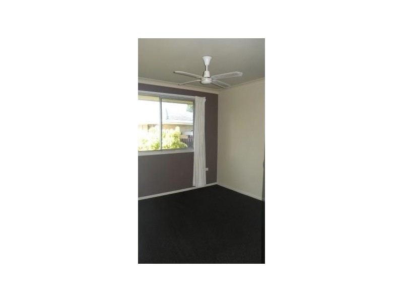 12 Aroona, Broadbeach Waters QLD 4218
