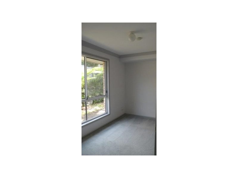 13 Fuji Close, Southport QLD 4215