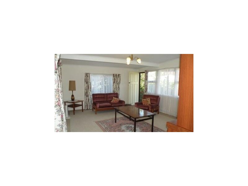 21 Yacht Street, Southport QLD 4215