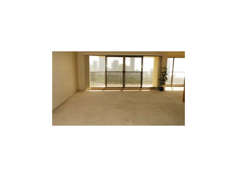75/2 Admiralty Dr, Surfers Paradise QLD 4217