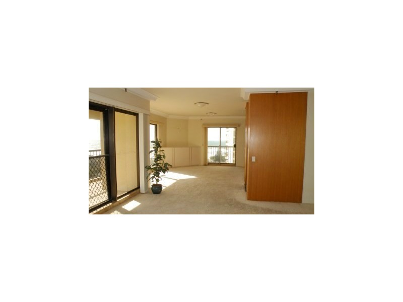 75/2 Admiralty Dr, Surfers Paradise QLD 4217