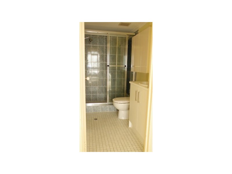 75/2 Admiralty Dr, Surfers Paradise QLD 4217