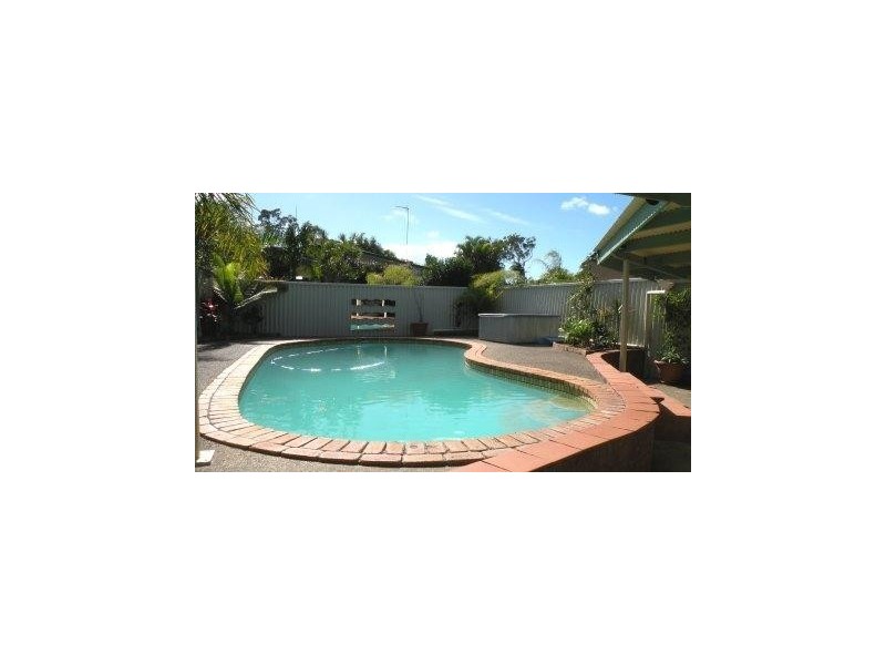 Labrador QLD 4215